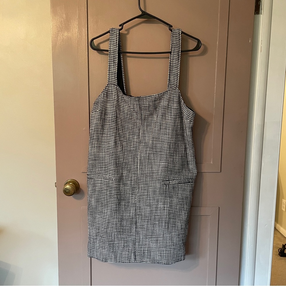 Houndstooth Abercrombie tweed shift mini dress
